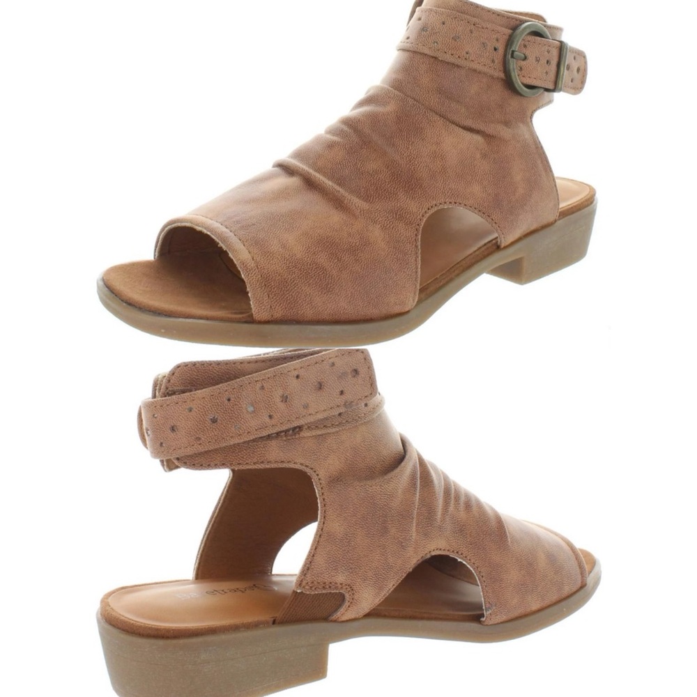 BareTraps Sheridyn Open Toe Leather Ankle Strap Sandals